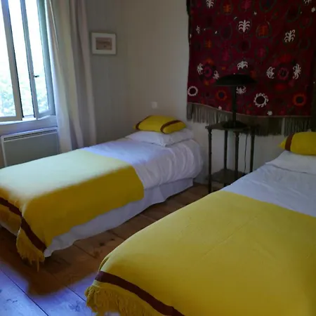 Louvre Grand View Apartments شقة