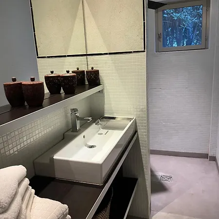 Louvre Grand View Apartments باريس