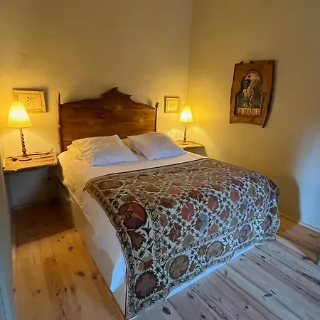 Louvre Grand View Apartments شقة