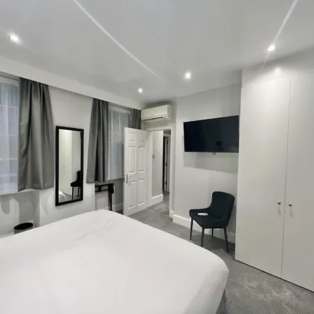 Apartment Louvre Grand View Paris